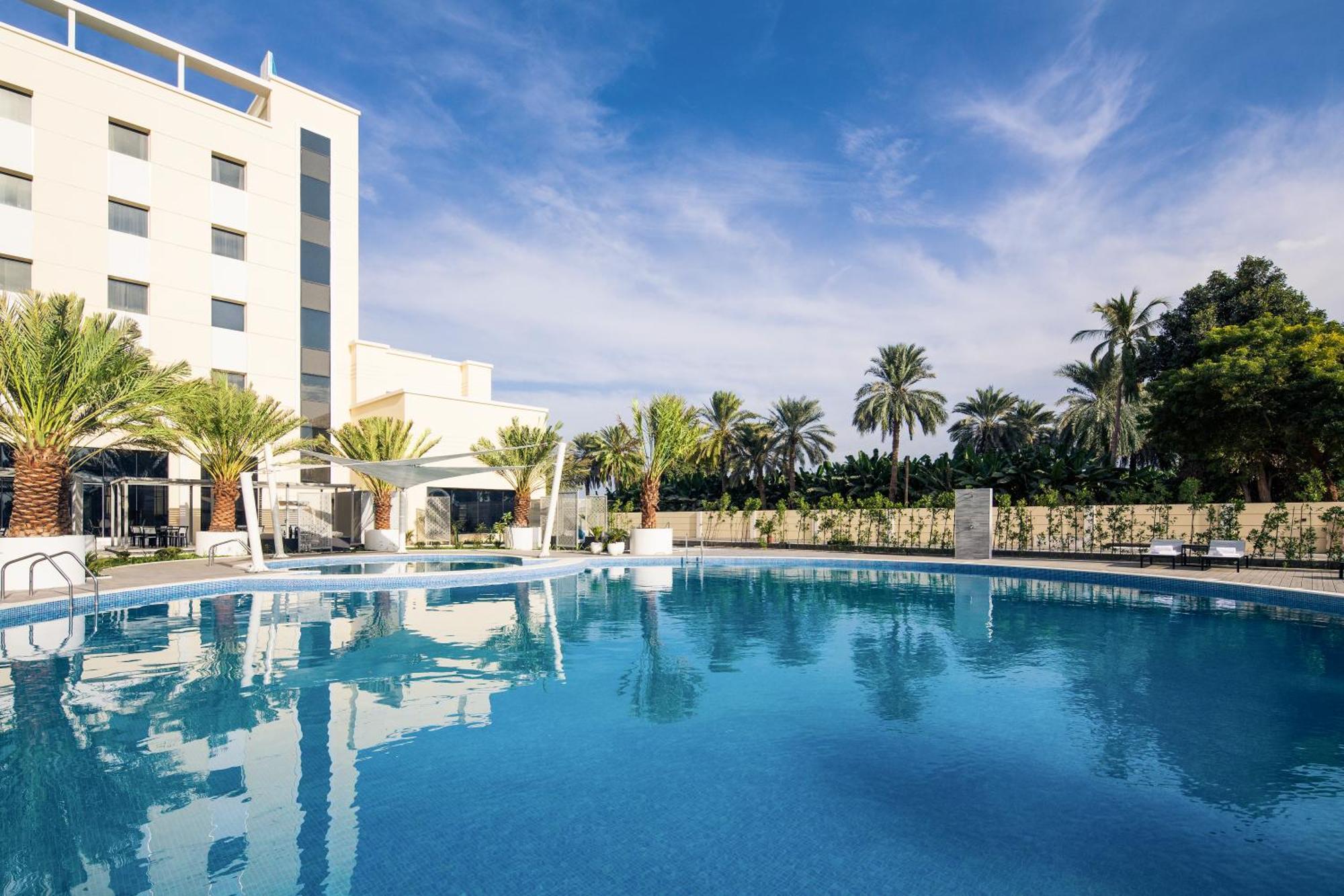 Mercure Sohar Exteriör bild